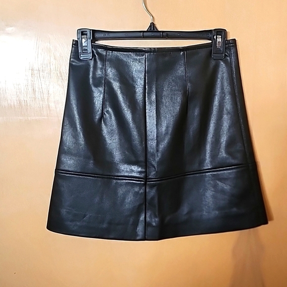 H&M Dresses & Skirts - Skirt ,leather,black size 2